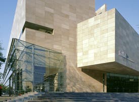 Malba - Fundación Eduardo F. Costantini - 2x1