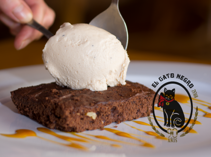 Descuentos en EL GATO NEGRO con Club LA NACION