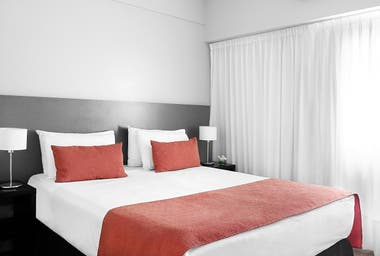 CH RECOLETA SUITES